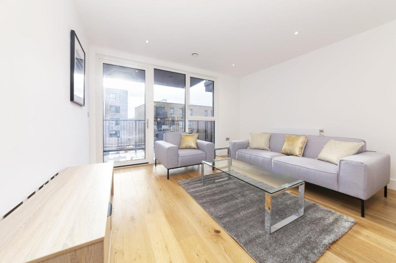 Stylish Family Sized 2 Bedroom Apartment London Bagian luar foto